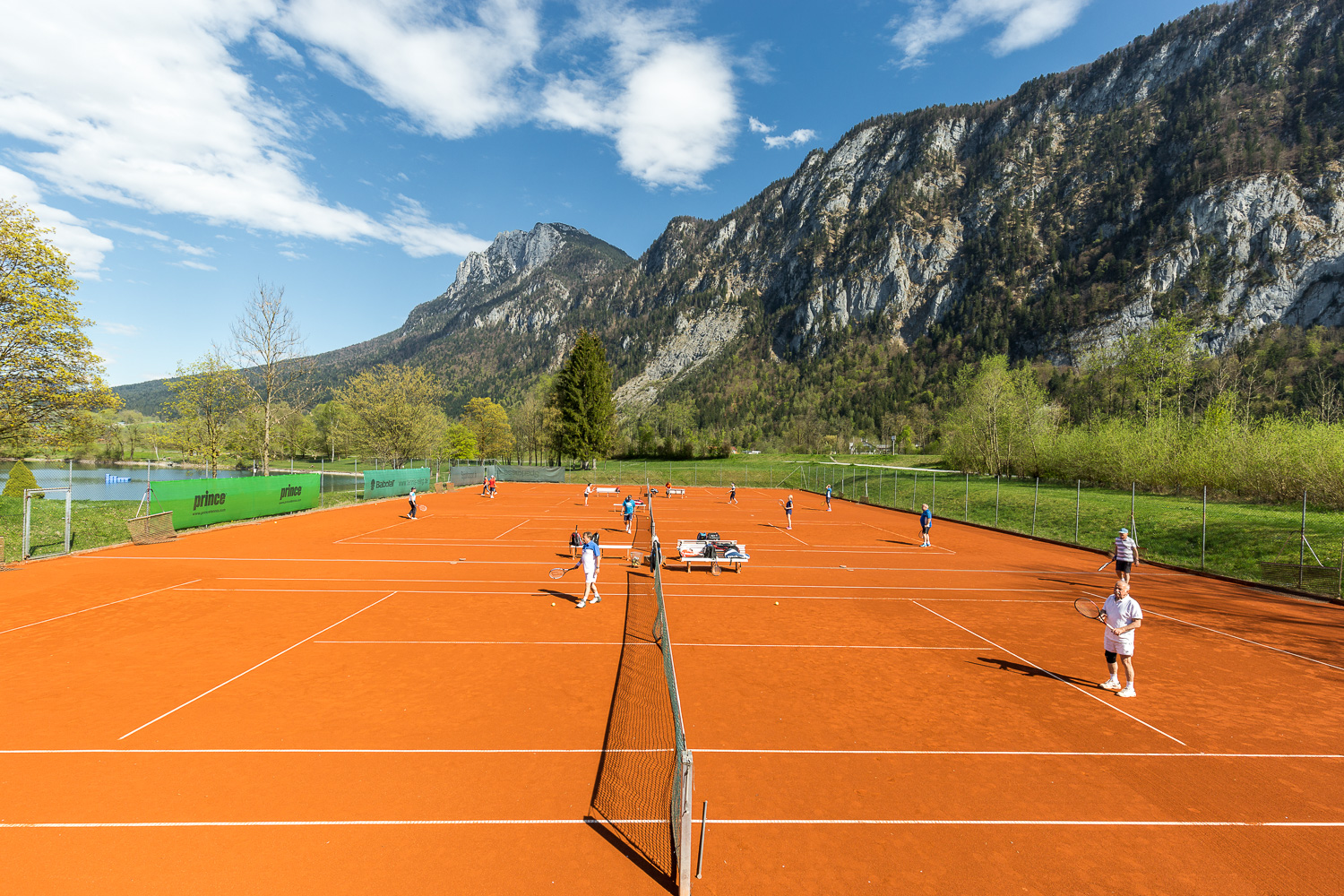 Tennisheim1